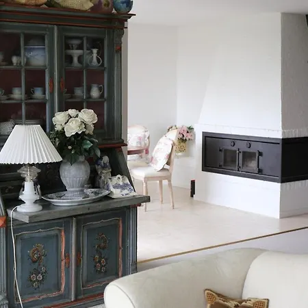 Hjemlig Idyl Naer Og By Villa *