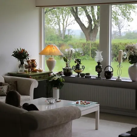 Hjemlig Idyl Naer Og By Haderslev